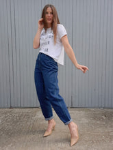 Charger l'image dans la galerie, Jean vintage Cécile - Jingler. Coupe boyfriend. Taille L, 40, 42. News Island Traffic.
