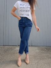 Charger l'image dans la galerie, Jean vintage Cécile - Jingler. Coupe boyfriend. Taille L, 40, 42. News Island Traffic.