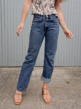 Charger l'image dans la galerie, Jean Lilia - Lee Cooper. Coupe Regular. Taille Haute. Jambe droite. W37 L34 ou S, 36, 38.