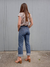 Charger l'image dans la galerie, Jean Lilia - Lee Cooper. Coupe Regular. Taille Haute. Jambe droite. W37 L34 ou S, 36, 38.