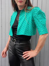 Charger l'image dans la galerie, Blazer vintage Faustine - Veste cropped vert à pois noirs. Taille S, 36, 38
