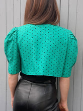 Charger l'image dans la galerie, Blazer vintage Faustine - Veste cropped vert à pois noirs. Taille S, 36, 38