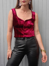 Charger l'image dans la galerie, Gilet sans manche Soline - Cacharel. Panne de Velours lie de vin. Taille L, 40, 42. Made in Italy.
