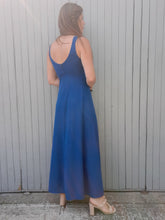 Charger l'image dans la galerie, Robe de cérémonie vintage Nelly - Bleu canard. Empiècement lotus. Taille S, 36, 38. Made in France