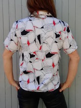 Charger l'image dans la galerie, Chemisier vintage Tina - Imprimé graphique. Taille M, 38, 40 Made in France