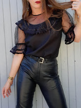 Charger l'image dans la galerie, Blouse vintage Pernille - Voile volanté et plumetis. Taille S ou 36, 38.