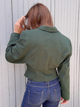 Charger l'image dans la galerie, Veste vintage Agathe - Cropped vert sapin. Taille M, 38, 40. Made in France