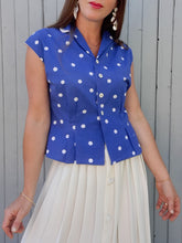 Charger l'image dans la galerie, Top vintage Capucine - Bleu à pois blancs. Fronces à la taille. Taille S, 36, 38. PierBé