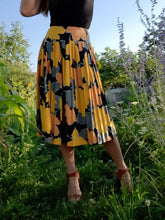 Charger l'image dans la galerie, Jupe vintage Léa - Plissée fleurie. Taille M, 38, 40. Hammer.