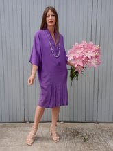 Charger l'image dans la galerie, Robe vintage Chrislaine - Violette, manches chauve-souris. Taille L, 40, 42. Made in France.