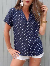 Charger l'image dans la galerie, Chemisette Djamila - Bleu marine à pois blancs. Taille S, 36, 38.
