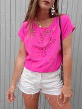 Charger l'image dans la galerie, Haut vintage Nina - Perles, sequins en soie rose. Taille M, 38, 40.