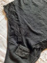 Charger l'image dans la galerie, Body Armelle - Dentelle noire. Taille S, 36, 38.