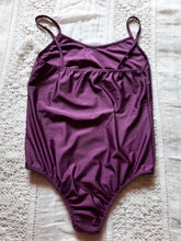 Charger l'image dans la galerie, Maillot de bain vintage Rosalia - Violet. Taille S, 36, 38.