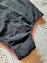 Charger l'image dans la galerie, Body vintage Émeline - Noir et violet. Taille XS, 34, 36