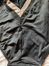 Charger l'image dans la galerie, Body Christy - Lingerie. Coque. Noir et rosé. Taille XS, 34, 36. Bonnet B.