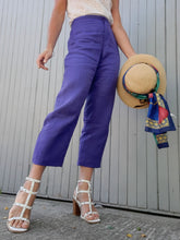 Charger l'image dans la galerie, Pantalon Séléna - 7/8 ème Violet en lin. Taille XL, 42, 44. Made in Italy.