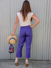Charger l'image dans la galerie, Pantalon Séléna - 7/8 ème Violet en lin. Taille XL, 42, 44. Made in Italy.