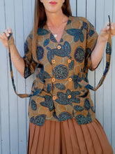 Charger l'image dans la galerie, Veste vintage Monica - Imprimé ethnique en lin. Taille XL, 42, 44.