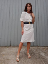 Charger l'image dans la galerie, Robe vintage Carrie - Blanc cassé et bleu marine. Taille S, 36, 38. Margine. Made in France.