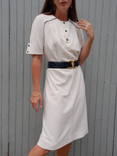 Charger l'image dans la galerie, Robe vintage Carrie - Blanc cassé et bleu marine. Taille S, 36, 38. Margine. Made in France.
