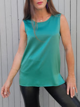Charger l'image dans la galerie, Haut vintage Léana - Vert canard. Taille S, 36, 38. Marie Clémence. Made in France.