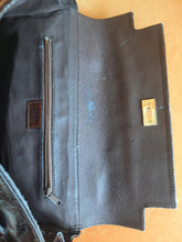 Charger l'image dans la galerie, Sac cabas vintage Lucie - Cuir marron effet croco. Furla. Made in Italy.