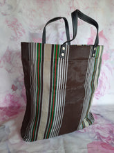 Charger l'image dans la galerie, Sac vintage Carmen - Grand cabas de course. Made in Spain.