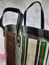 Charger l'image dans la galerie, Sac vintage Carmen - Grand cabas de course. Made in Spain.