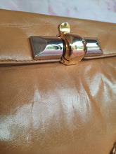 Charger l'image dans la galerie, Sac à main vintage Gabrielle - Cuir marron clair. Flavi Vismano. Made in Italy