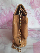 Charger l'image dans la galerie, Sac à main vintage Gabrielle - Cuir marron clair. Flavi Vismano. Made in Italy