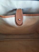 Charger l'image dans la galerie, Porte document Aude - Toile noire et cuir brun. Lancel.