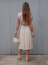 Charger l'image dans la galerie, Jupe vintage Marielle - Plissée et boutonnée, écru. Taille S, 36, 38.