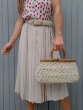 Charger l'image dans la galerie, Jupe vintage Marielle - Plissée et boutonnée, écru. Taille S, 36, 38.