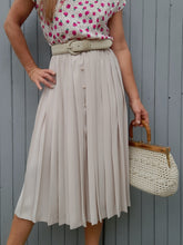 Charger l'image dans la galerie, Jupe vintage Marielle - Plissée et boutonnée, écru. Taille S, 36, 38.