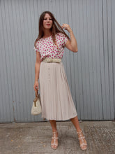 Charger l'image dans la galerie, Jupe vintage Marielle - Plissée et boutonnée, écru. Taille S, 36, 38.