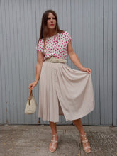 Charger l'image dans la galerie, Jupe vintage Marielle - Plissée et boutonnée, écru. Taille S, 36, 38.