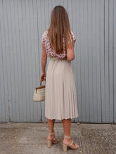 Charger l'image dans la galerie, Jupe vintage Marielle - Plissée et boutonnée, écru. Taille S, 36, 38.