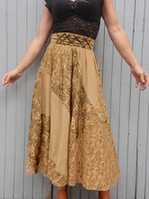 Charger l'image dans la galerie, Jupe vintage Pénélope - Jupon bohème. Taille S, 36, 38. G Vergnaud. Made in France.