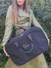 Charger l'image dans la galerie, Sac de voyage Caroline - Valise week-end en toile noire. Lancel. Made in France