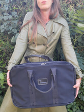 Charger l'image dans la galerie, Sac de voyage Caroline - Valise week-end en toile noire. Lancel. Made in France