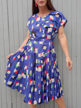 Charger l'image dans la galerie, Robe vintage Lauriane - Plissée géométrique. Taille XXL, 44, 46. Paul Mausner. Made in France.