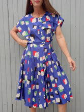 Charger l'image dans la galerie, Robe vintage Lauriane - Plissée géométrique. Taille XXL, 44, 46. Paul Mausner. Made in France.
