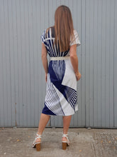 Charger l'image dans la galerie, Robe vintage Clarence - Rayée bleu et blanc. Taille M, 38, 40. Gerard Pasquier. Made in France.