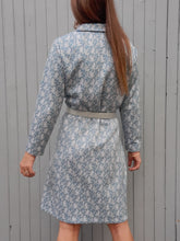 Charger l'image dans la galerie, Robe vintage Isabelle - Tissu texturé imprimé feuillage. Taille L, 40, 42. Trévira 2000.