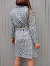 Charger l'image dans la galerie, Robe vintage Isabelle - Tissu texturé imprimé feuillage. Taille L, 40, 42. Trévira 2000.