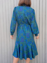 Charger l'image dans la galerie, Robe vintage Chiara - Imprimé Azulejos verts et bleus. Taille L, 40, 42. Christian Michel. Made in France