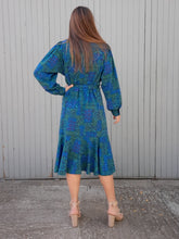 Charger l'image dans la galerie, Robe vintage Chiara - Imprimé Azulejos verts et bleus. Taille L, 40, 42. Christian Michel. Made in France