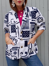Charger l'image dans la galerie, Veste vintage Lucie - Imprimé abstrait bleu marine et blanc. Taille L, 40, 42. Claude Bauer