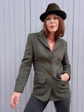 Charger l'image dans la galerie, Veste vintage Nadège - Laine & cachemire vert. Taille S, 36, 38. Cyrillus.